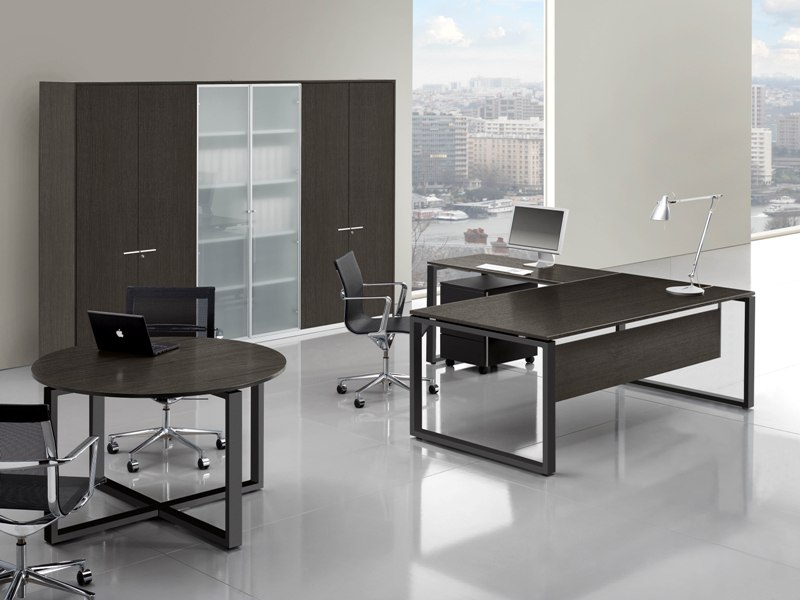 Loopy Desk - BC Office Furniture